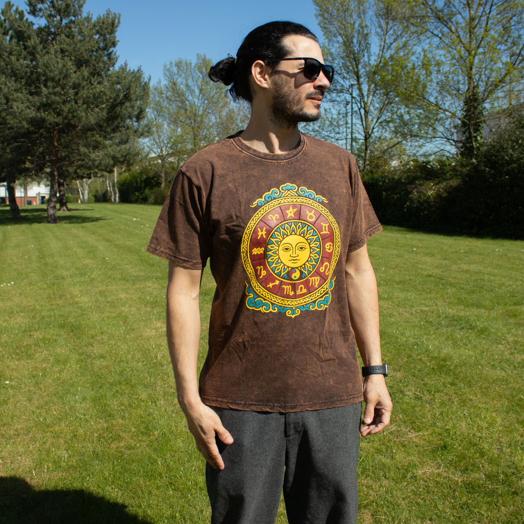 Nomad Sari Stonewashed Cotton T-Shirt - Sun & Zodiac - Brown - Medium